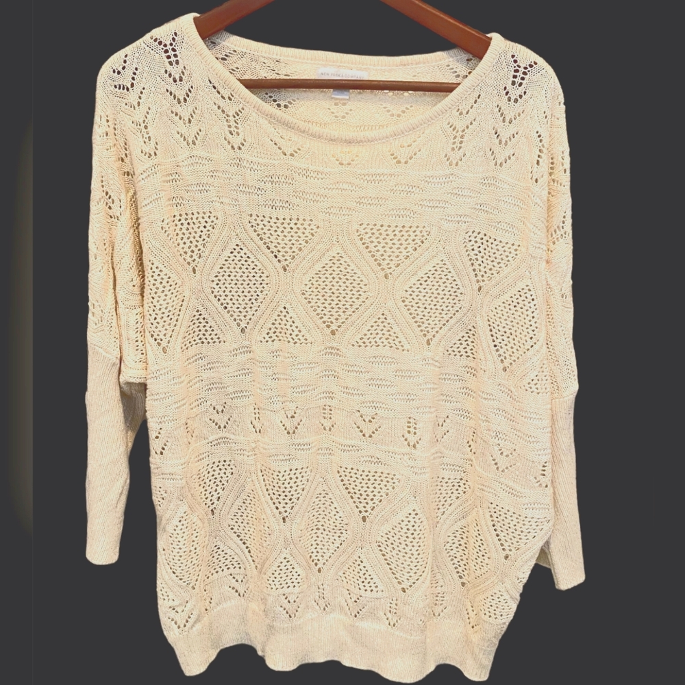 New York & Company Sweater. Size L